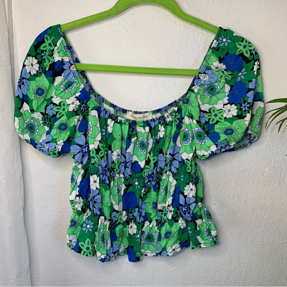 NWT Floral Crop Top